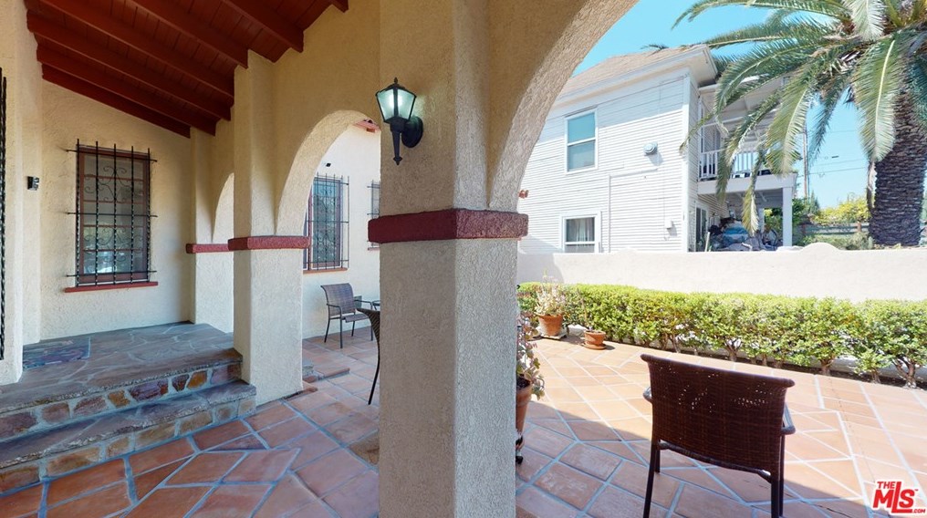 2426 Fairmount St, Los Angeles CA  90033-2502 exterior