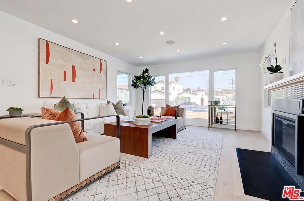 1445 Stanley Ave, Los Angeles CA  90036-4602 exterior