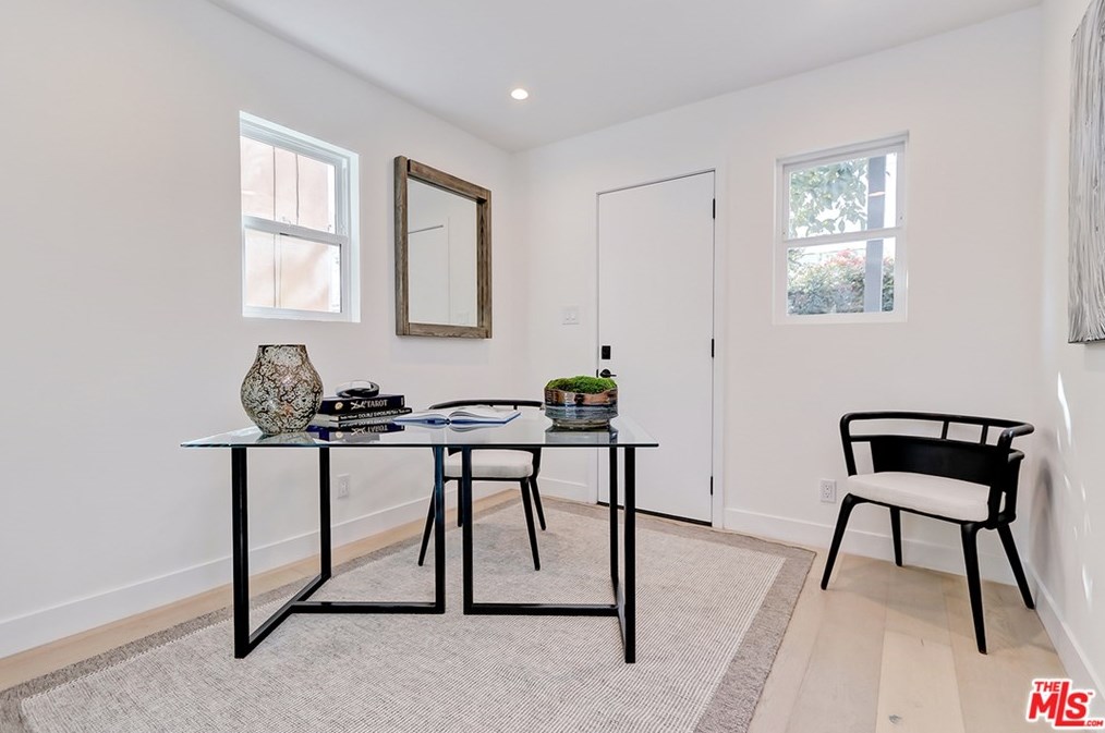 1445 Stanley Ave, Los Angeles CA  90036-4602 exterior