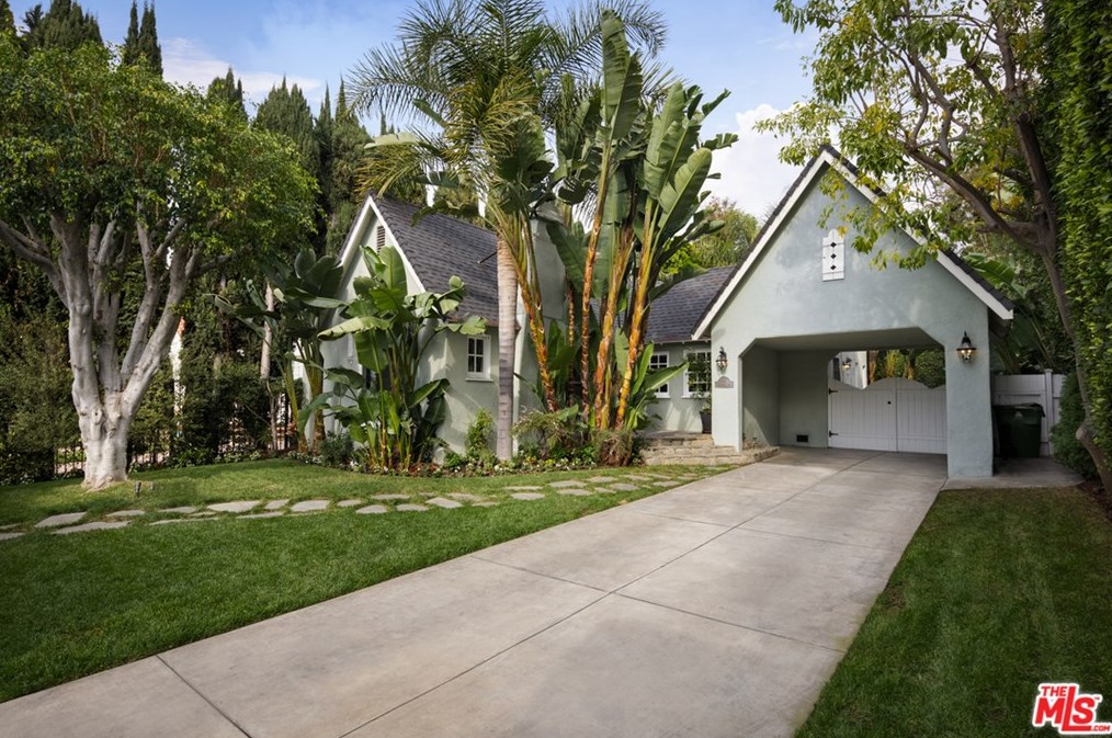 148 Edinburgh Ave, Los Angeles, CA 90048-3606
