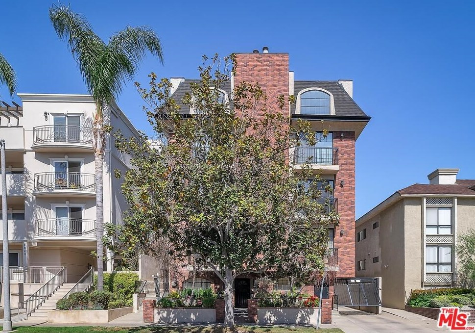 1930 Malcolm Ave, Los Angeles CA  90025-4717 exterior
