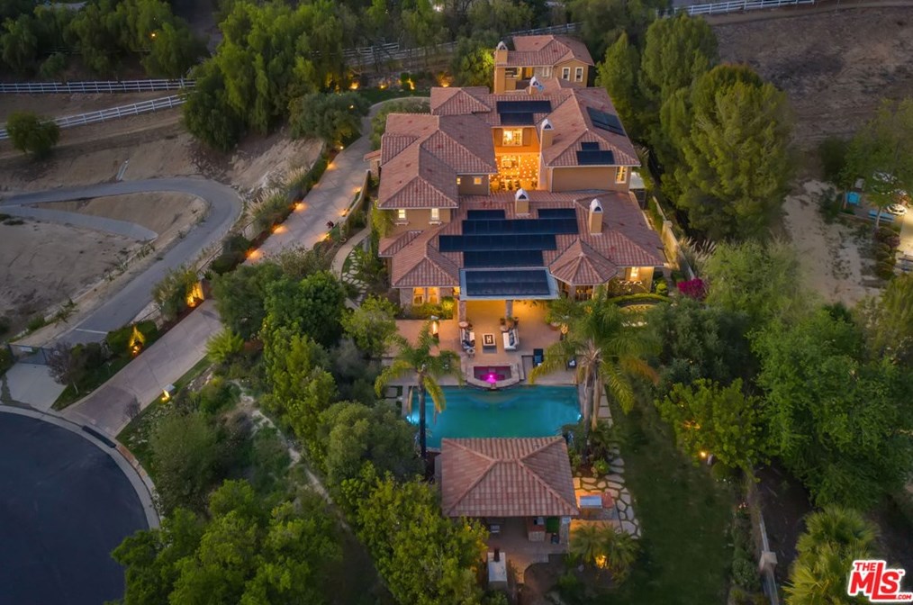 5150 Garrett Ct, Calabasas, CA 91302