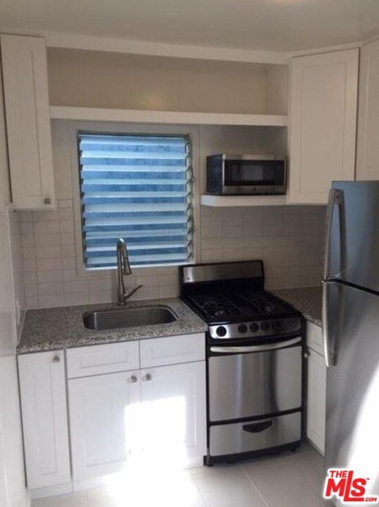1122 N Gardner St #5, Los Angeles, CA 90046