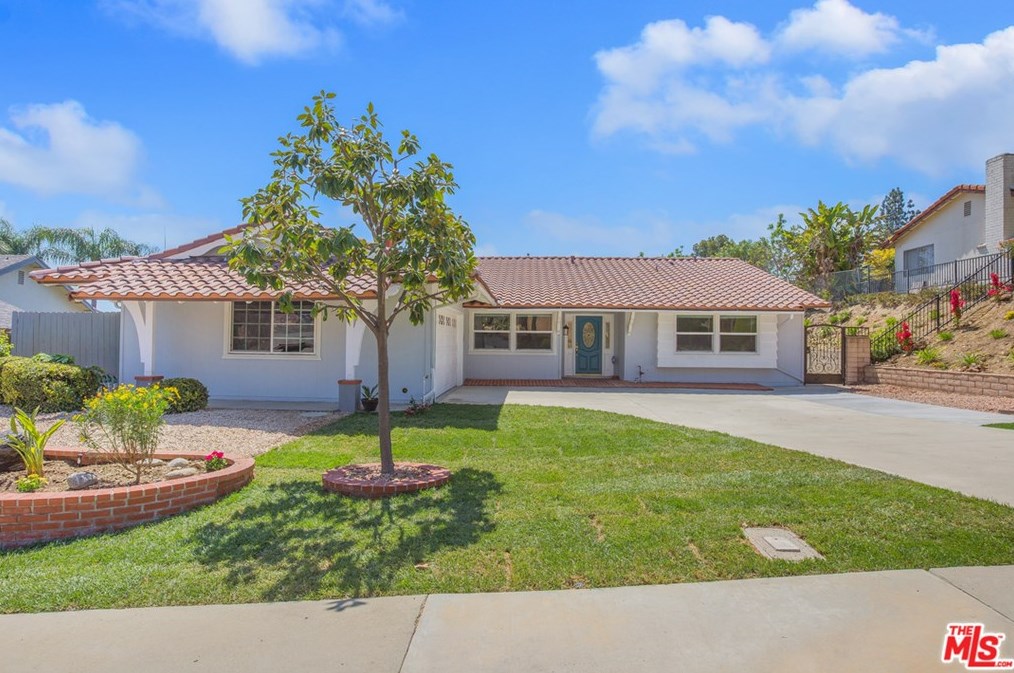 20232 Shadow Mountain Rd, Walnut, CA 91789-1124