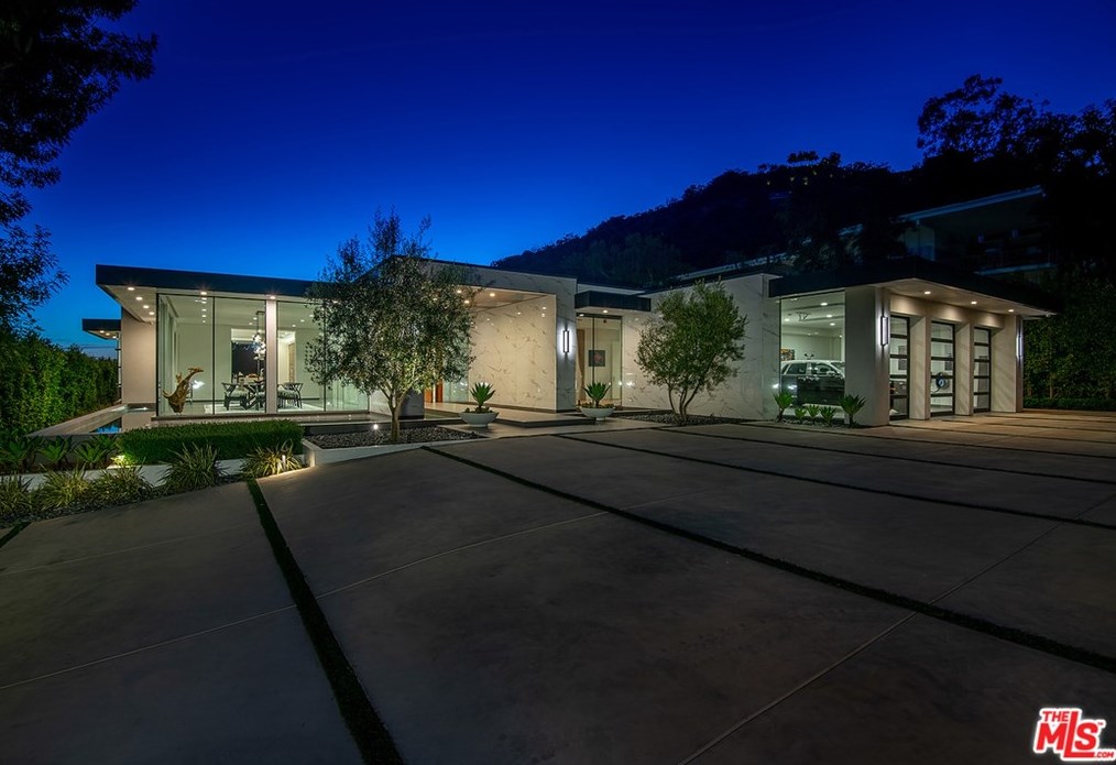 2002 Loma Vista Dr, Beverly Hills, CA 90210
