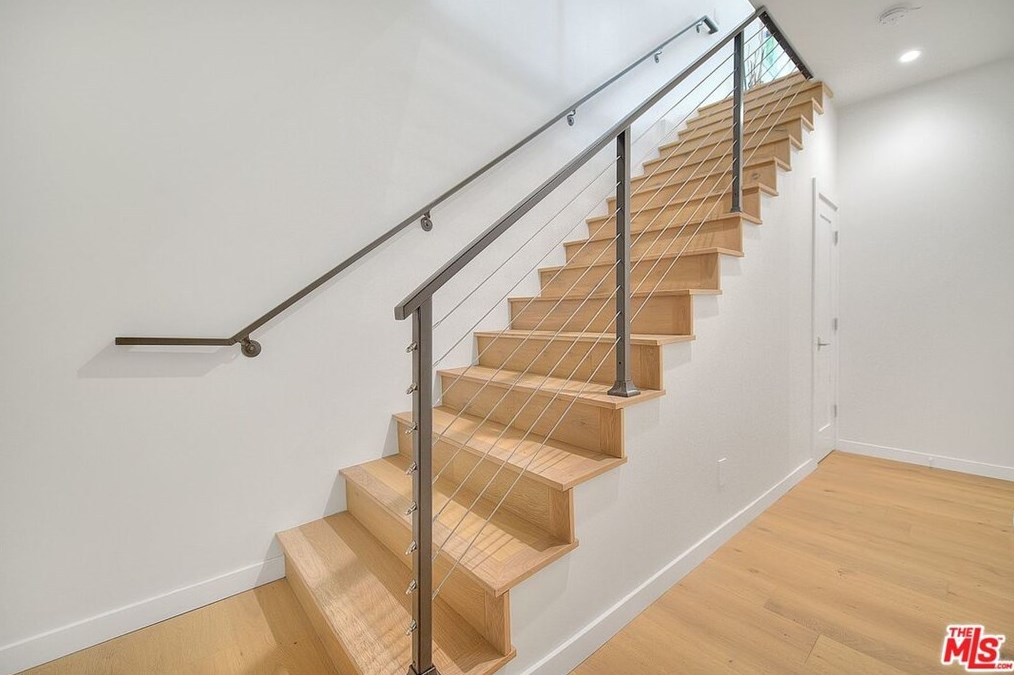 4852 Seldner Ave, Los Angeles CA  90032 exterior