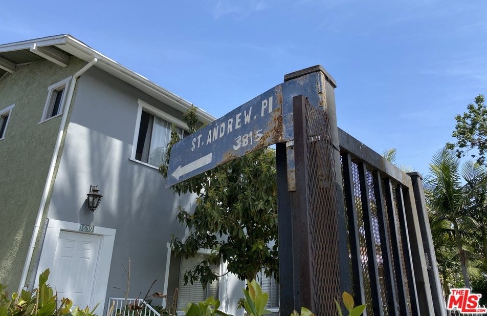 3811 St Andrews Pl, Los Angeles, CA 90062-1039