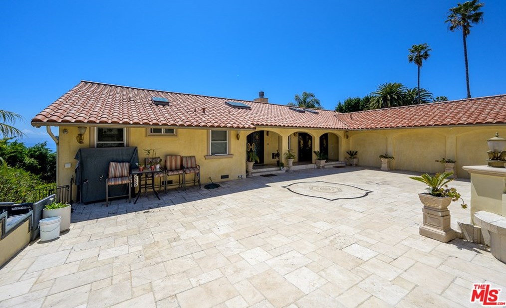 30807 Marne Dr, Palos Verdes Estates, CA 90275