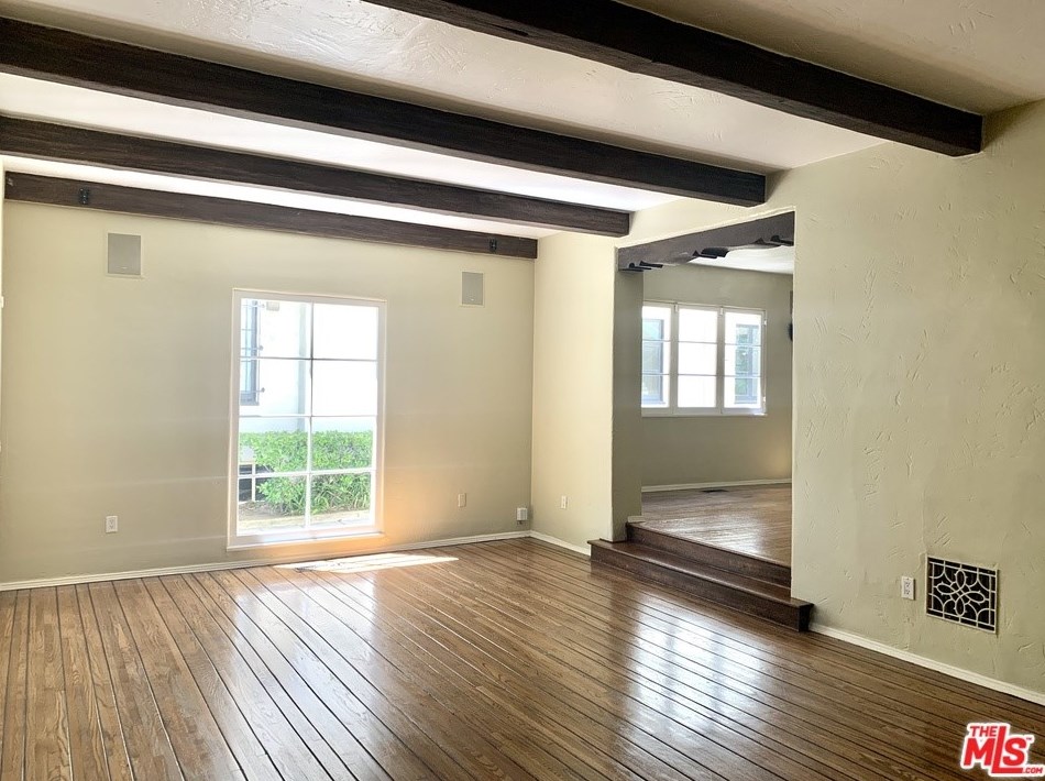 327 N Orange Dr, Los Angeles, CA 90036