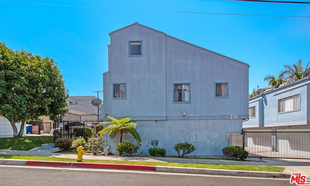 210 E Plymouth St #7, Inglewood, CA 90302