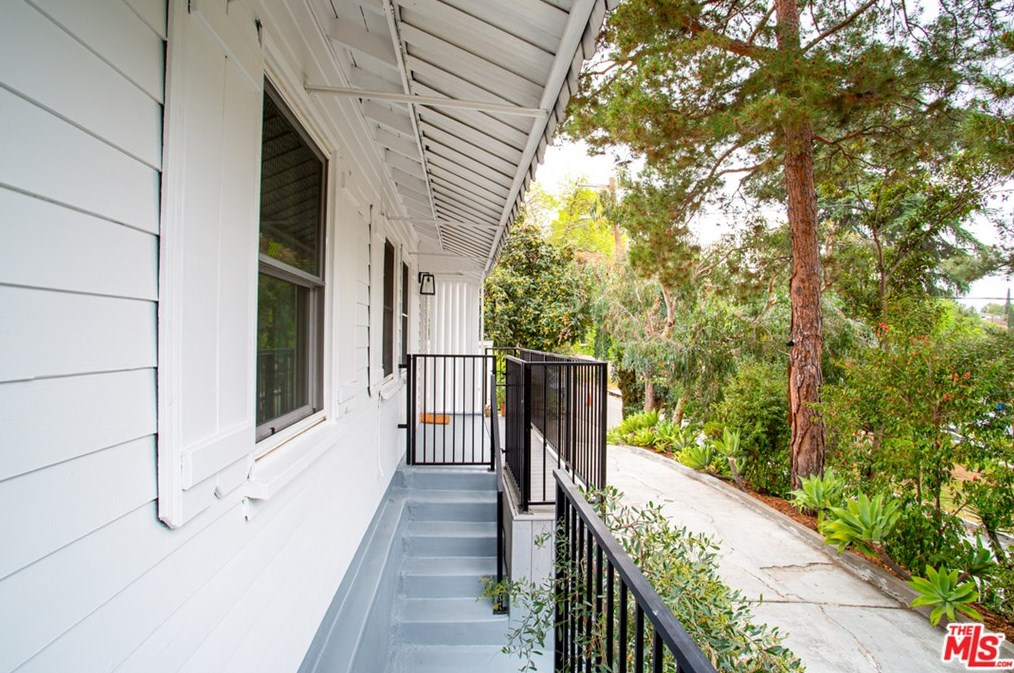 1139 El Paso Dr, Los Angeles, CA 90065-4225