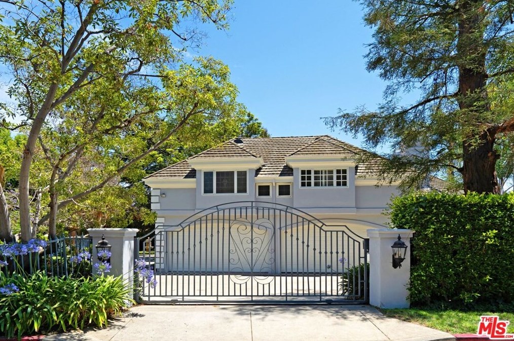 307 Avondale Ave, Los Angeles, CA 90049