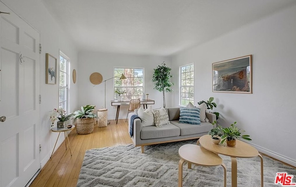 1438 Stanley Ave, Los Angeles CA  90019-3846 exterior