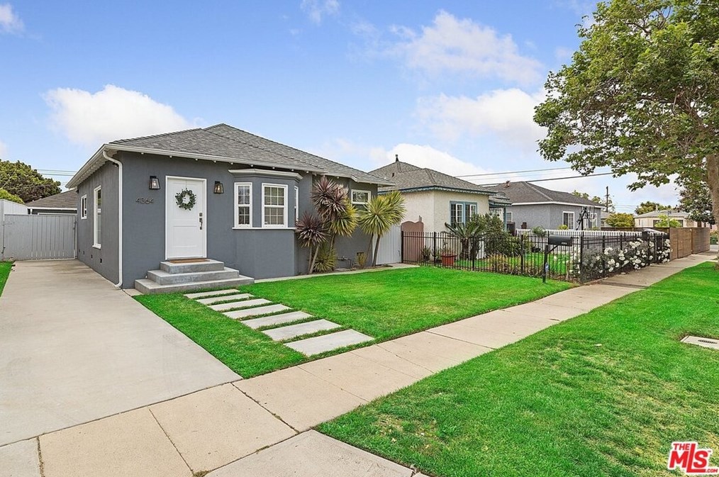 4364 Chase Ave, Los Angeles, CA 90066-6121