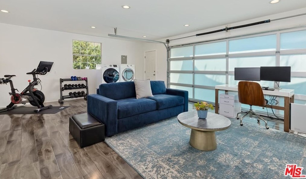 3337 Mcmanus Ave, Los Angeles CA  90232-7404 exterior