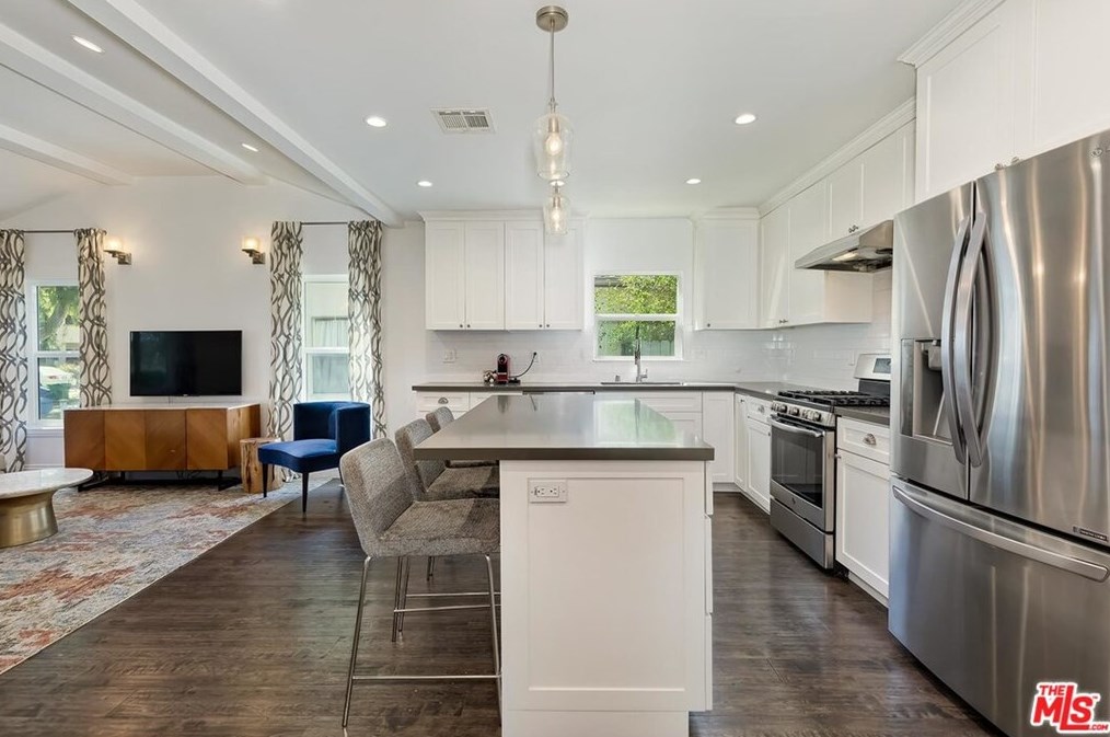 3337 Mcmanus Ave, Los Angeles CA  90232-7404 exterior