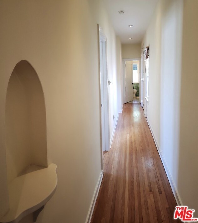 3085 St George St, Los Angeles CA  90027-3322 exterior