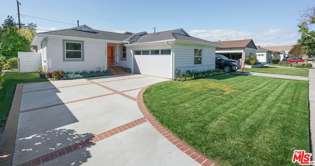 11555 Mcdonald St, Los Angeles, CA 90230-6032