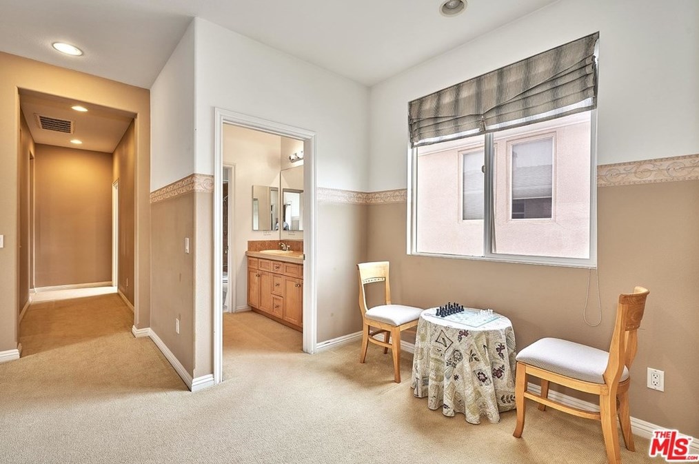 685 Milford St, Los Angeles CA  90042-2799 exterior