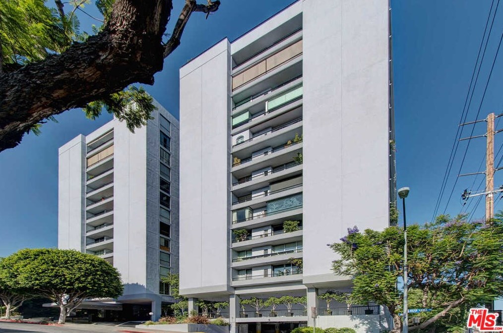 1100 Alta Loma Rd, Los Angeles CA  90069-2436 exterior
