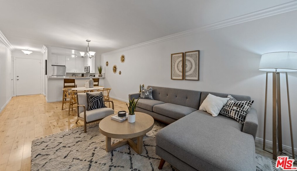 1125 Pico Blvd #102, Santa Monica, CA 90405