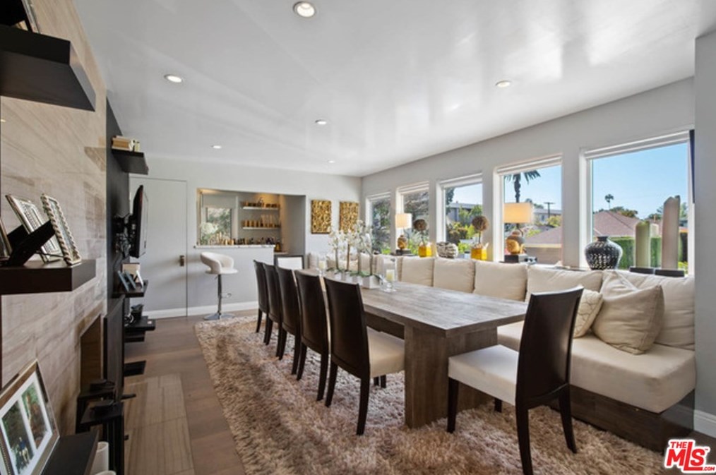 640 S Bundy Dr, Los Angeles, CA 90049