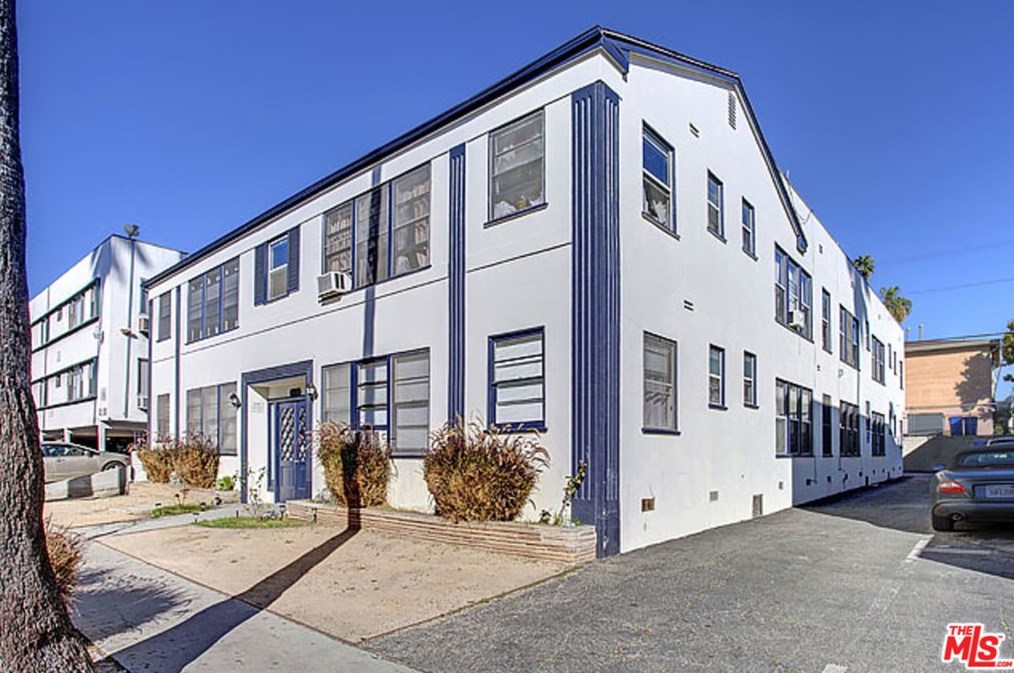 112 Normandie Ave, Los Angeles, CA 90004-4581