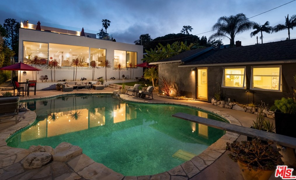 3524 Mountain View Ave, Los Angeles, CA 90066-1922