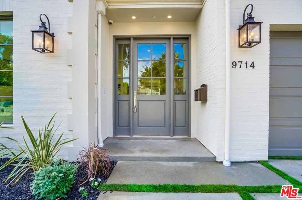 9714 Holcomb St, Los Angeles, CA 90035-2919