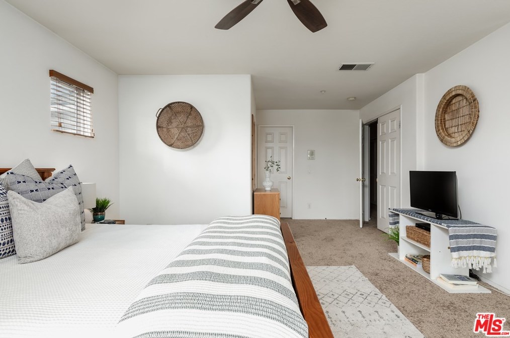 7309 Hannum Ave, Los Angeles CA  90230-6150 exterior