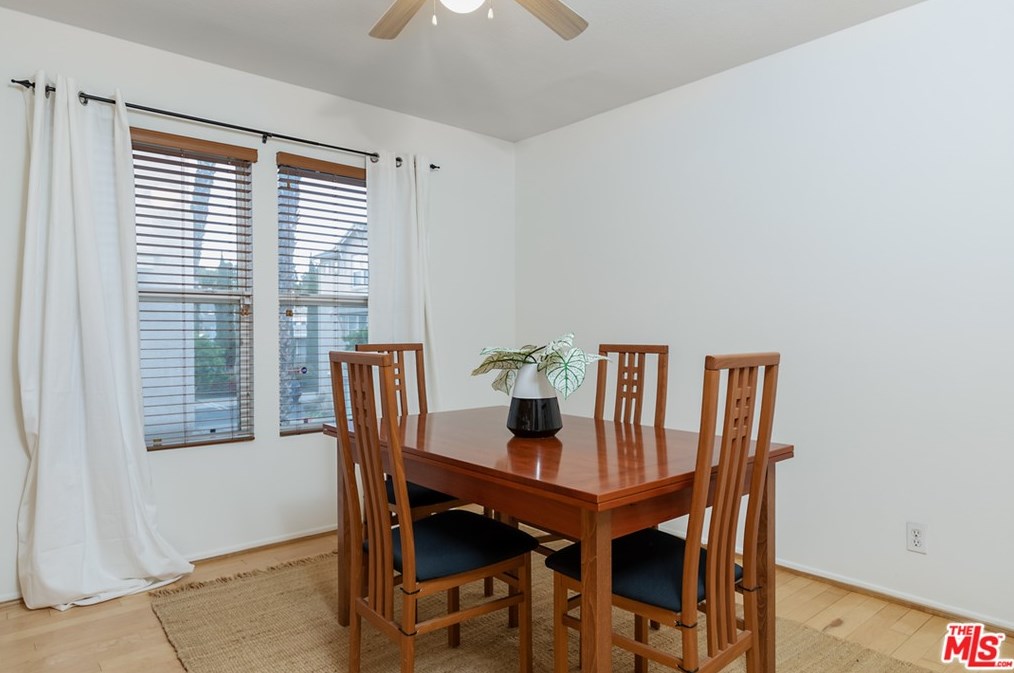 7309 Hannum Ave, Los Angeles CA  90230-6150 exterior