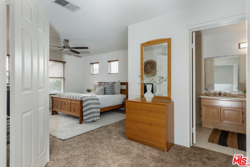 7309 Hannum Ave, Los Angeles CA  90230-6150 exterior