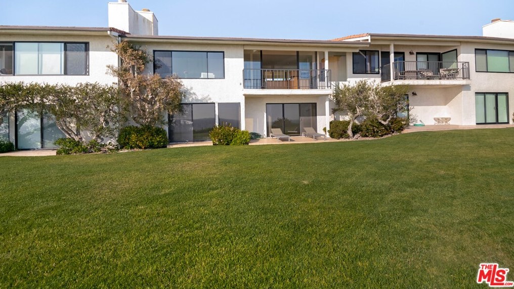 6805 Shearwater Ln, Malibu, CA 90265-4163