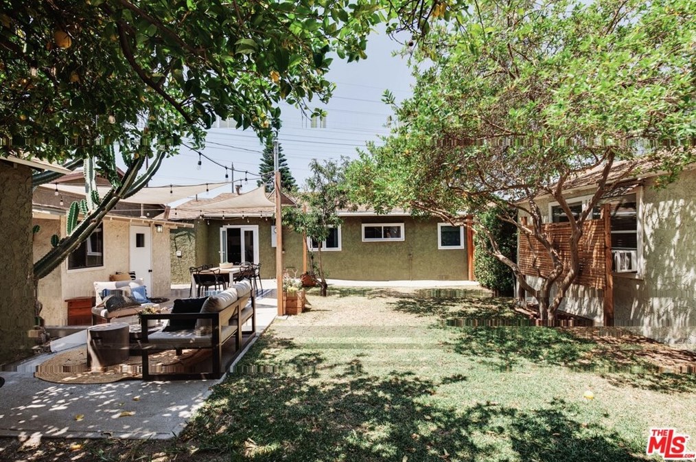 1127 Cypress Ave, Los Angeles, CA 90065-1110