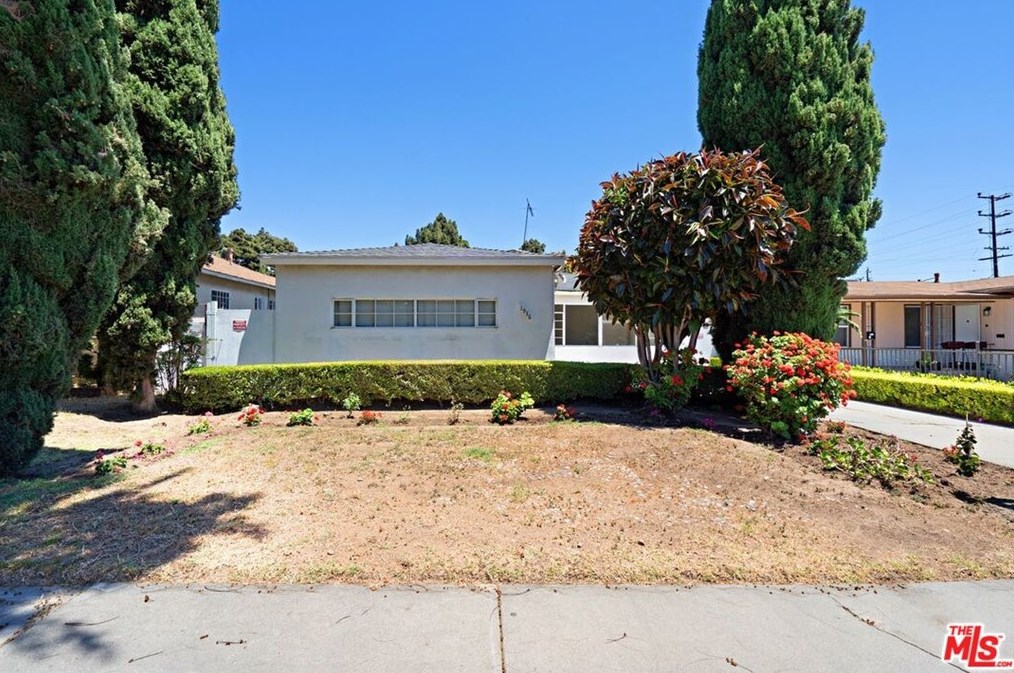 1936 Armacost Ave, Los Angeles, CA 90025