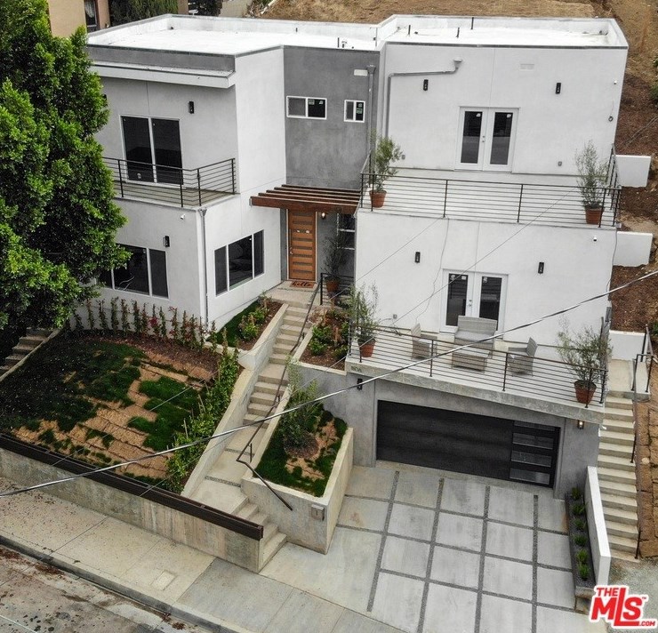 1106 Gage Ave, Los Angeles, CA 90063-2134