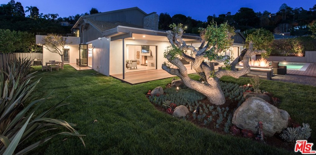 9038 Meredith Pl, Beverly Hills, CA 90210