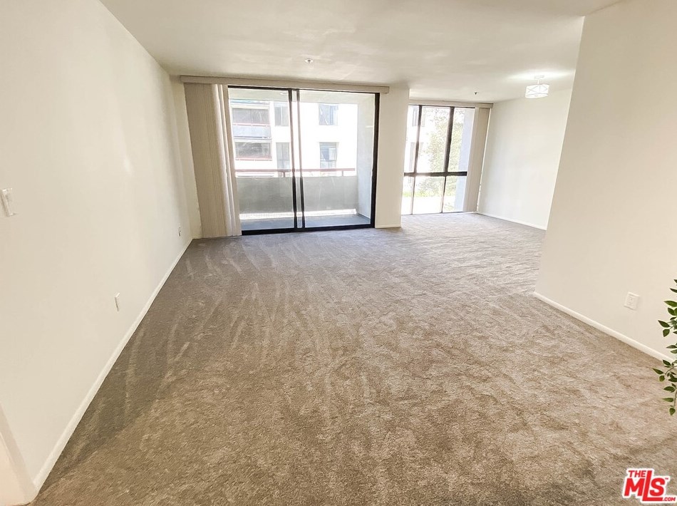 222 S Central Ave #238, Los Angeles, CA 90012