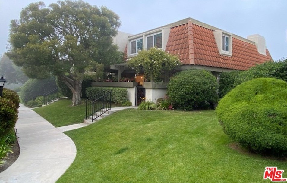 24 Cypress Way, Palos Verdes Estates, CA 90274