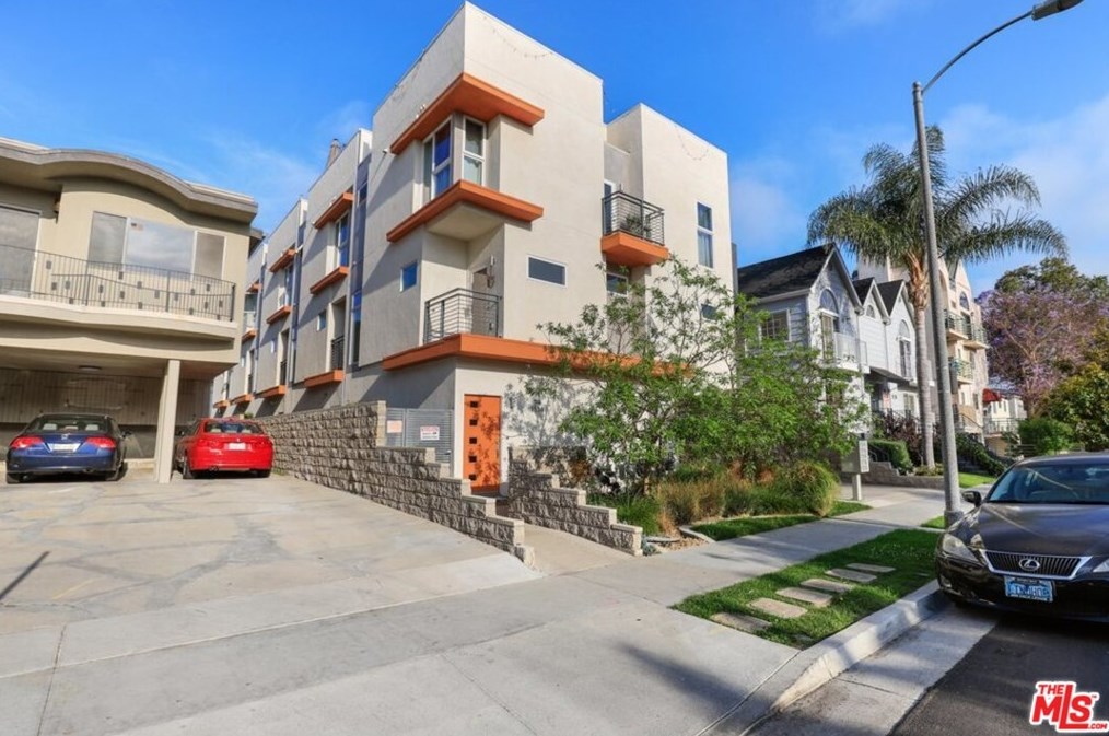 1516 Bedford St, Los Angeles, CA 90035-4402