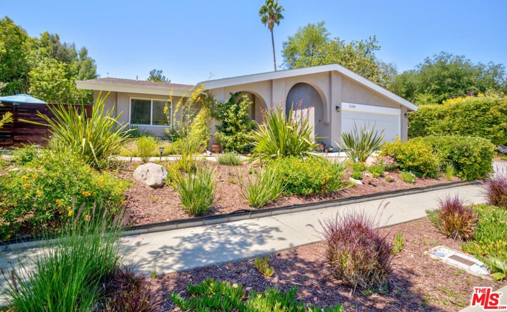 21318 Bellini Dr, Topanga, CA 90290