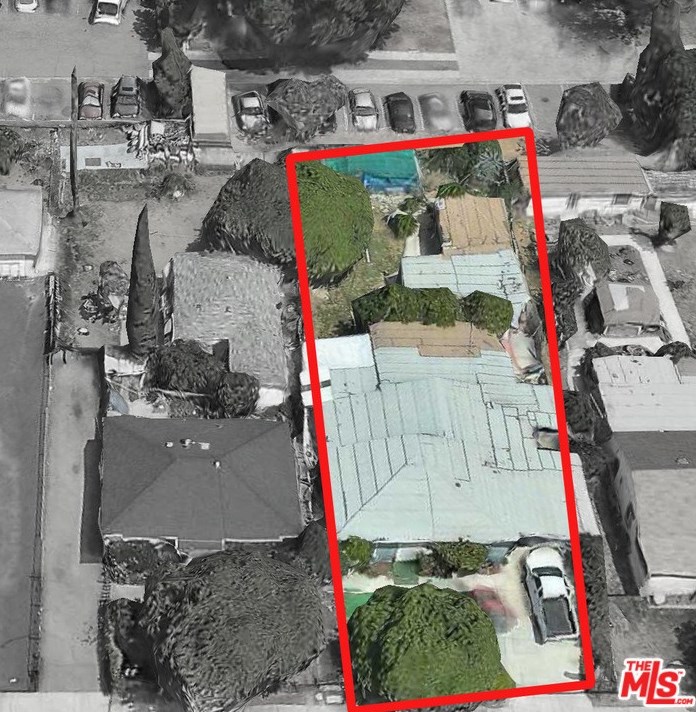 740 Park Pl, Escondido, CA 92025-1908