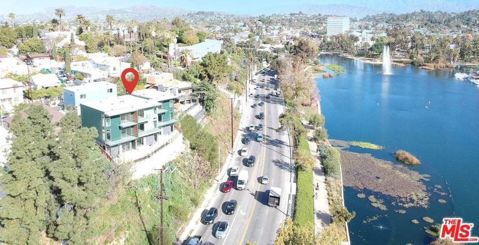 610 Belmont Ave, Los Angeles CA  90026-4126 exterior