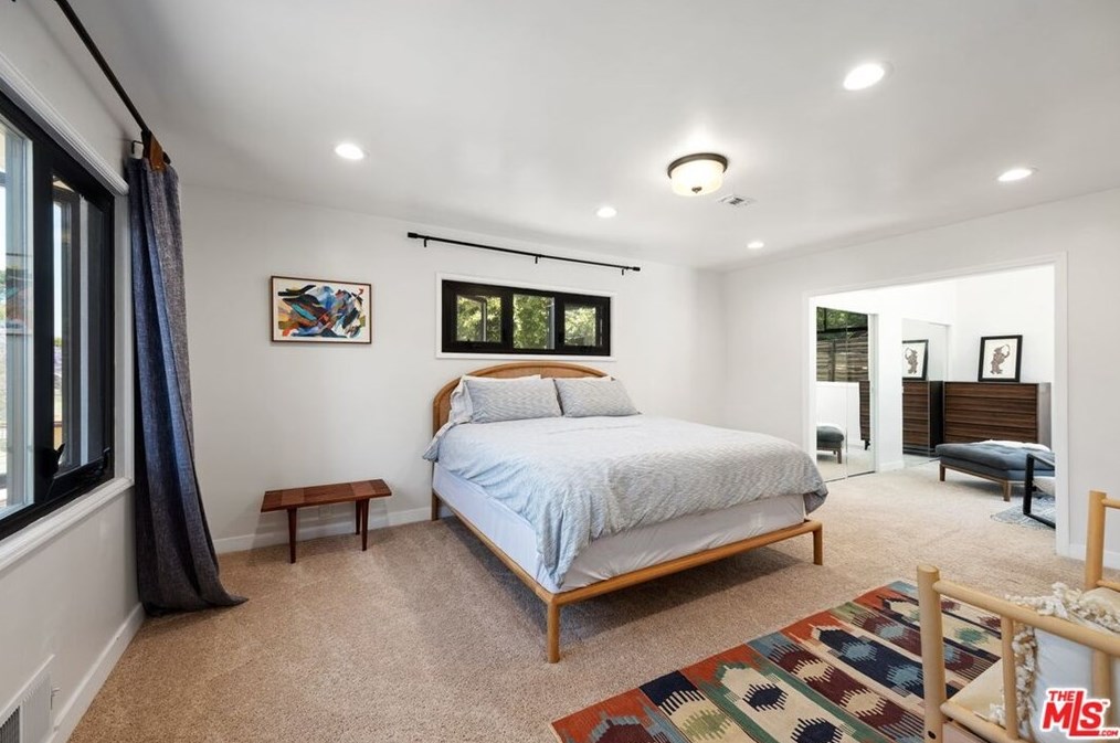 3728 Mullen Pl, Los Angeles CA  90043-1721 exterior