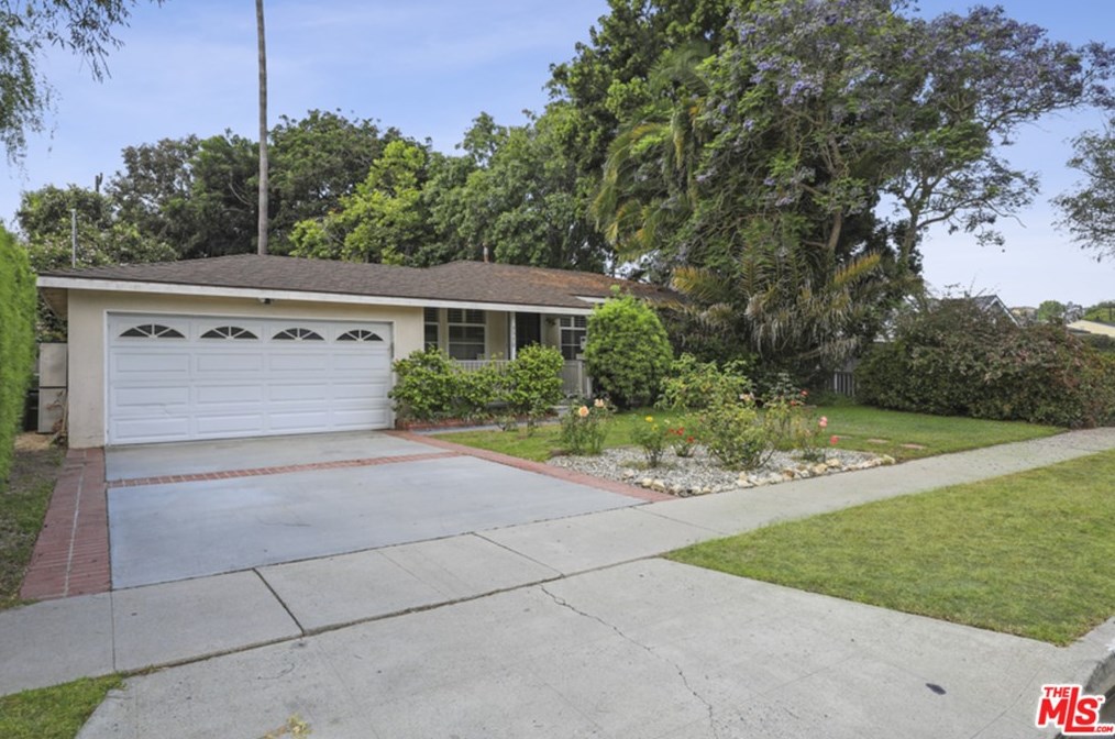 5950 74th St, Los Angeles, CA 90045-1602
