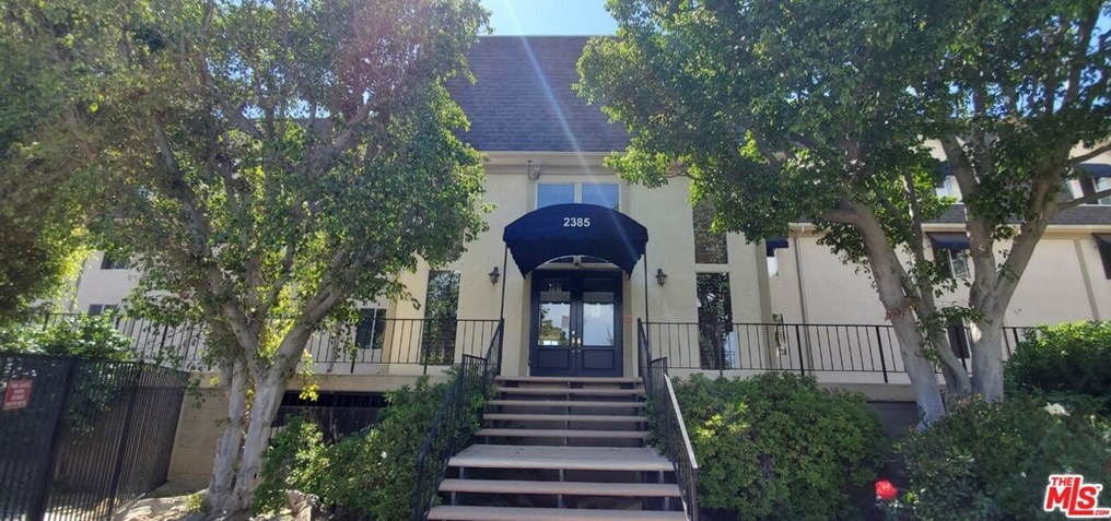 2385 Roscomare Rd Apt E13, Los Angeles, CA 90077