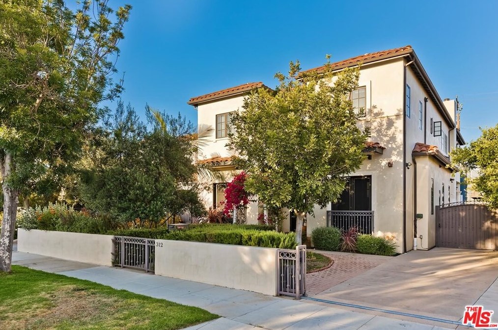312 S Clark Dr, Beverly Hills, CA 90211