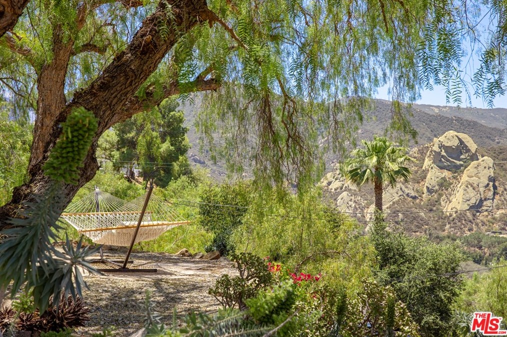 2708 Topanga Skyline Dr, Topanga, CA 90290