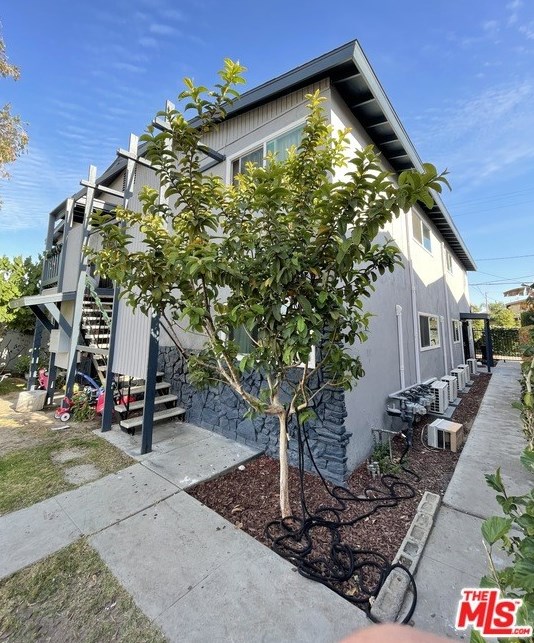 2179 Brownwood Ave, Anaheim CA  92801-5739 exterior
