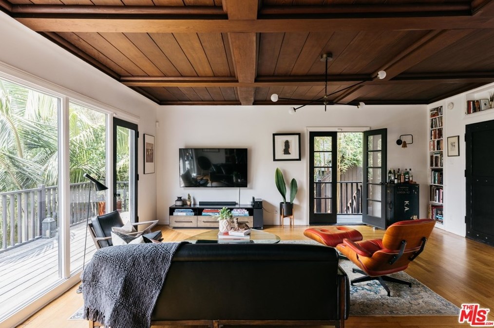 8028 Highland Trl, Los Angeles, CA 90046-2023